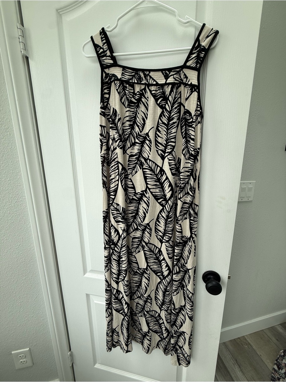 J. Jill Cream Maxi Dress with Black Leaf Print